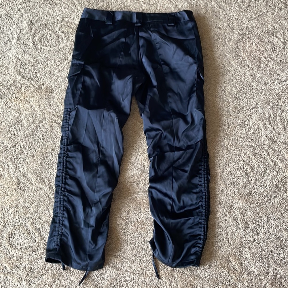 Elegant Black Satin Pants - Picture 5 of 7